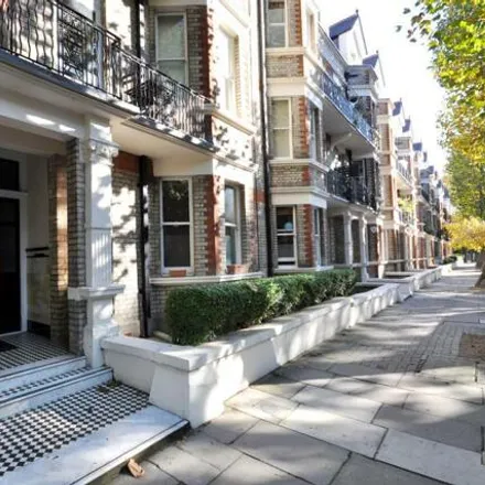 Image 2 - 113-127 Castellain Road, London, W9 1LU, United Kingdom - Apartment for sale