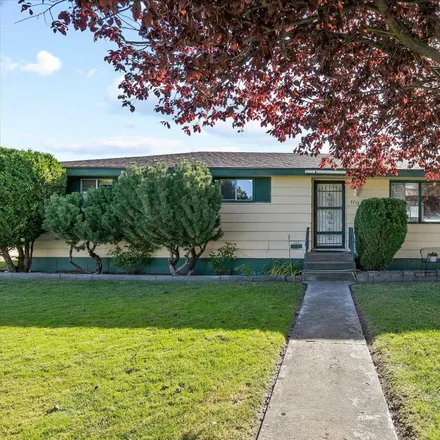 Buy this 3 bed house on 4724 North Burns Road in Spokane Valley, WA 99216