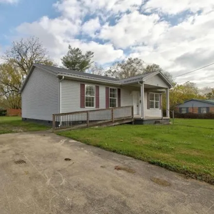 Image 2 - 68 3rd Avenue, Clay City, Powell County, KY 40312, USA - House for sale