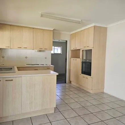 Rent this 3 bed apartment on Shorham Street in Pialba QLD 4655, Australia