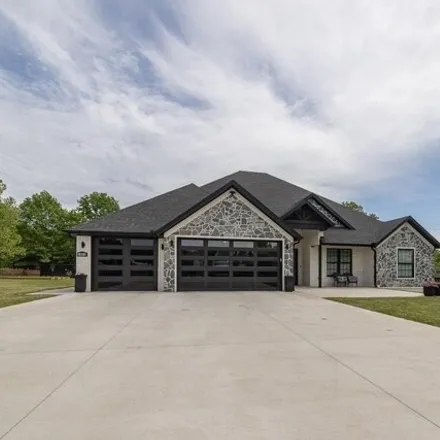 Buy this 4 bed house on 2403 South M Street in Rogers, AR 72758