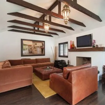 Image 4 - 9031 Rosewood Avenue, West Hollywood, CA 90048, USA - House for rent