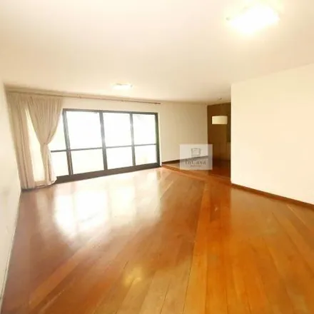Rent this 3 bed apartment on Rua Bahia 567 in Consolação, São Paulo - SP