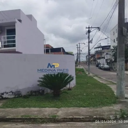 Buy this 2 bed house on Rua Curitiba in Trindade, São Gonçalo - RJ