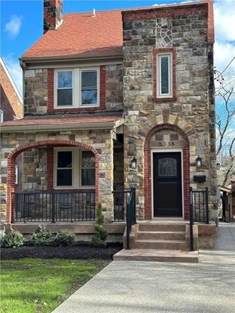 Image 2 - Walnut on the Park, 5326 Pocusset Street, Pittsburgh, PA 15217, USA - House for sale
