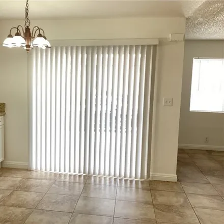 Image 4 - 6945 Dunsbach Way, Clark County, NV 89156, USA - Apartment for rent