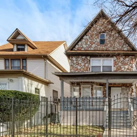 Buy this 3 bed house on 645 North Leamington Avenue in Chicago, IL 60651