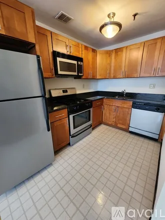 Rent this 2 bed apartment on 1311 Lombard St