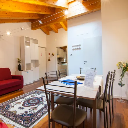 Rent this 3 bed apartment on Via Angelo Scarsellini in 21, 37123 Verona VR