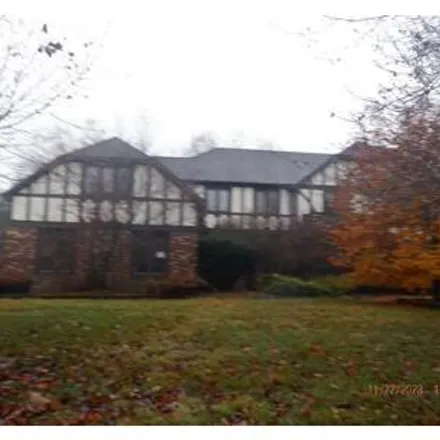 Buy this 5 bed house on 6886 Creekwood Lane in Mayfield, Cuyahoga County