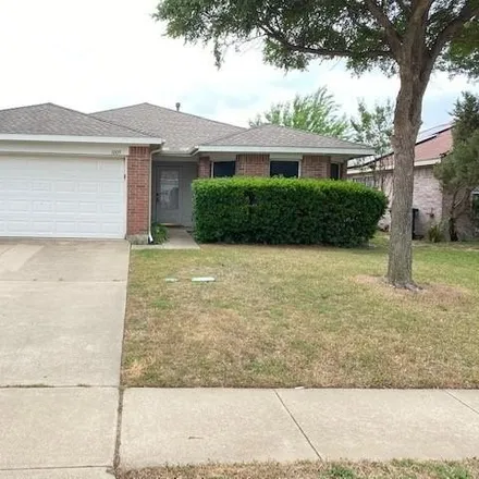 Rent this 3 bed house on 1009 Triple Crown Drive in Fort Worth, TX 76179