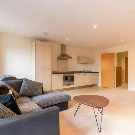 Rent this 2 bed apartment on Florence Road in London, SE14 6TU