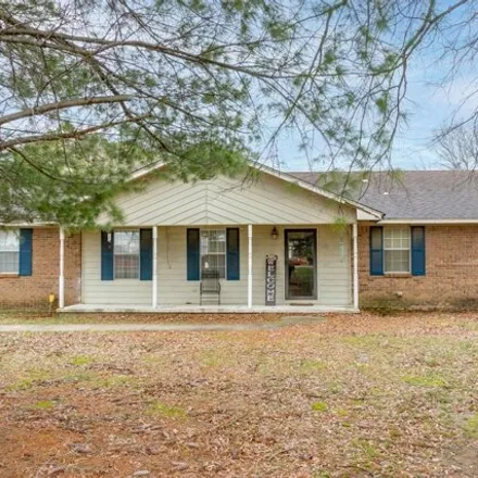 Buy this 3 bed house on 5489 Southwest Drive in Valley View, Jonesboro