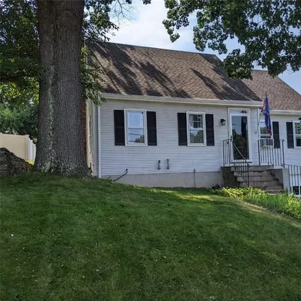 Buy this 3 bed house on 106 Tanner Street in Manchester, CT 06042