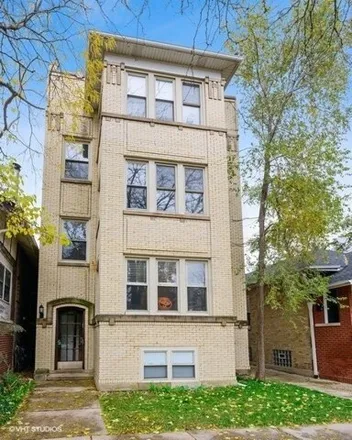 Image 1 - 3028 West Eastwood Avenue, Chicago, IL 60625, USA - House for sale