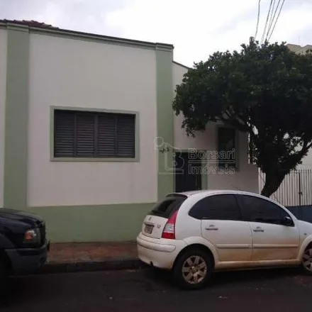 Buy this 3 bed house on Avenida Djalma Dutra in Vila Melhado, Araraquara - SP