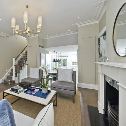 Rent this 4 bed house on 36 Radnor Walk in London, SW3 4PL
