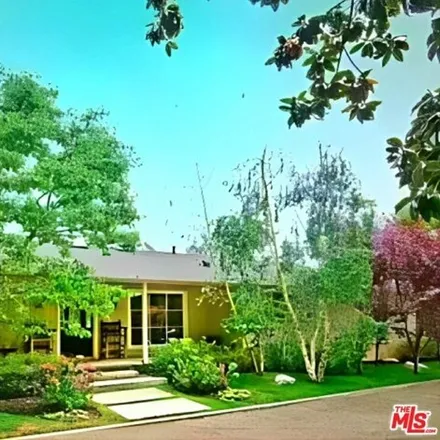 Rent this 3 bed house on Paul Revere Middle School in Westcove Drive, Los Angeles