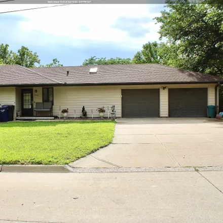 Buy this 4 bed house on 3503 Morgan Street in Sioux City, IA 51104