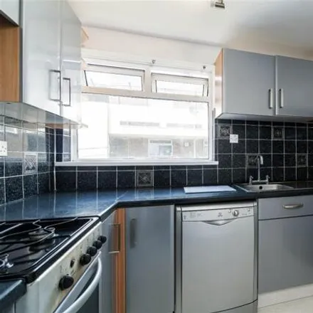 Image 3 - 4 Home Park, Plymouth, PL2 1BQ, United Kingdom - Apartment for sale