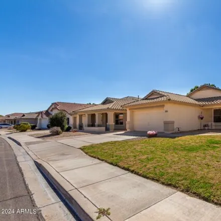 Image 4 - 15337 West Honeysuckle Lane, Surprise, AZ 85374, USA - House for sale