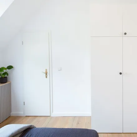Rent this 2 bed apartment on Skalitzer Straße 99 in 10997 Berlin, Germany