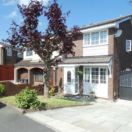 Buy this 2 bed duplex on Ribchester Way in Knowsley, L35 1RW