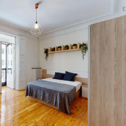 Rent this 7 bed room on Calle de Ventura Rodríguez in 9, 28008 Madrid
