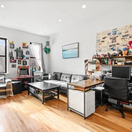 Image 5 - 217 East 30th Street, New York, NY 10016, USA - Townhouse for sale
