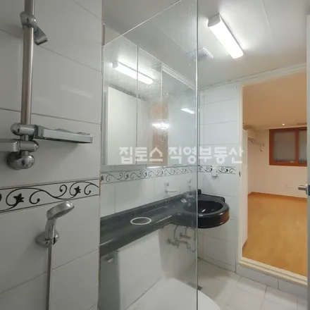 Image 8 - 서울특별시 강남구 대치동 900-50 - Apartment for rent