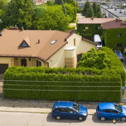 Buy this 6 bed house on Aleja Jana Pawła II in 42-201 Częstochowa, Poland