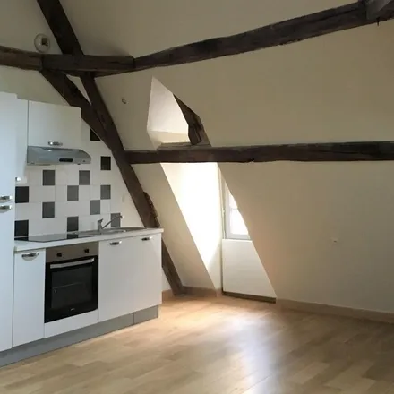 Image 3 - 6B Rue Louis Pauliat, 18000 Bourges, France - Apartment for rent