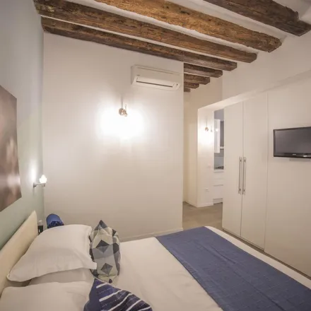 Image 8 - Fondamenta de l'Anzolo, 30122 Venice VE, Italy - Apartment for rent