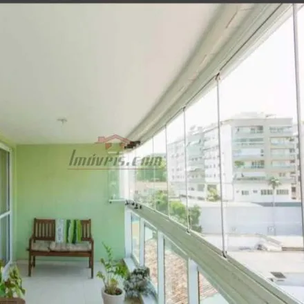 Buy this 3 bed apartment on Rua Antônio Cordeiro in Freguesia (Jacarepaguá), Rio de Janeiro - RJ