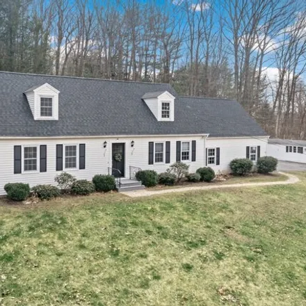 Buy this 3 bed house on 178 Quassapaug Rd in Woodbury, Connecticut