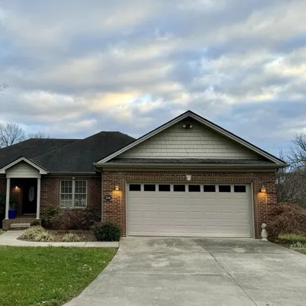 Buy this 4 bed house on Oak Branch Drive in Berea, KY 40404