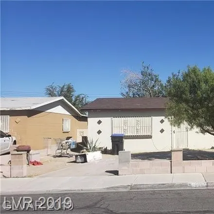 Buy this 4 bed house on 1936 Lawry Avenue in North Las Vegas, NV 89032