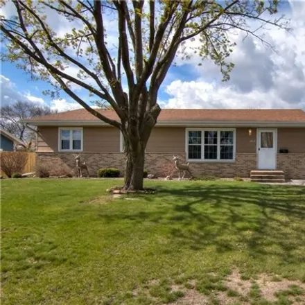 Buy this 3 bed house on 2038 Crestview Drive in Eau Claire, WI 54703
