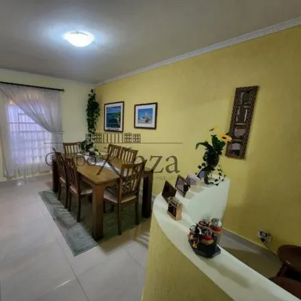 Buy this 3 bed house on Rua Carlino Rossi 160 in Vila São Pedro, São José dos Campos - SP