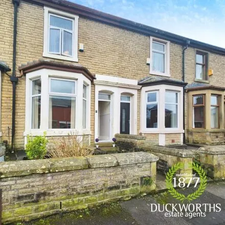 Buy this 2 bed townhouse on Hartington Road in Darwen, BB3 0HT