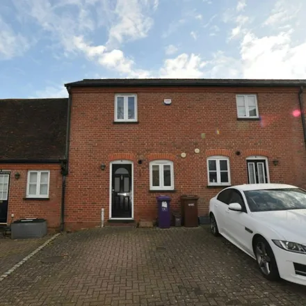 Rent this 2 bed townhouse on Stevenage Road in Little Wymondley, SG4 7JA