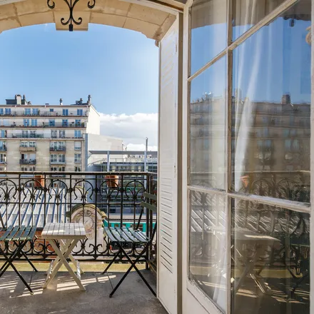 Rent this 3 bed apartment on Paris in Quartier de Grenelle, FR