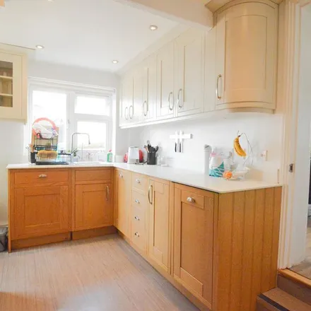 Rent this 3 bed apartment on Alexander Road in London Colney, AL2 1HT