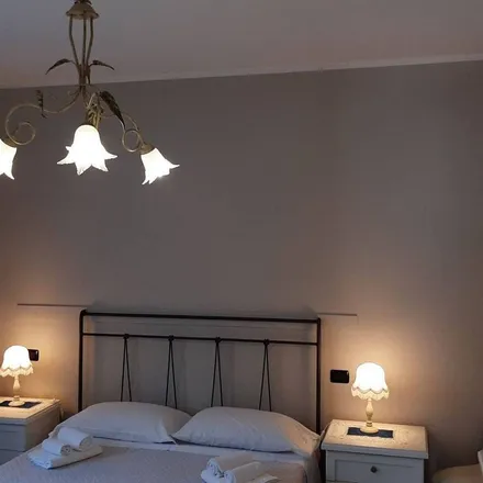 Rent this 2 bed apartment on La Rosa del Garda in Via Mantegna 11, 37019 Peschiera del Garda VR