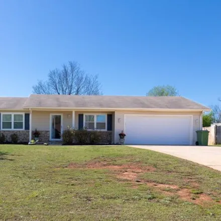 Buy this 3 bed house on 198 Elliott Avenue in Muscle Shoals, AL 35661