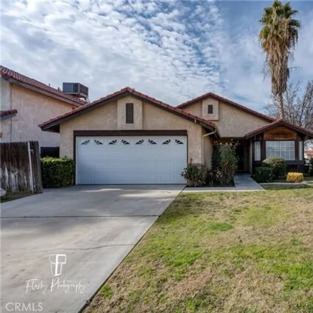 Buy this 3 bed house on 5601 Silver Crossing Street in Bakersfield, CA 93313