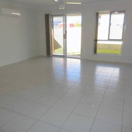 Rent this 3 bed apartment on Bluegrass Court in Hillcrest QLD 4118, Australia