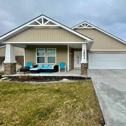 Buy this 4 bed house on 1602 South Horton Street in Nampa, ID 83686