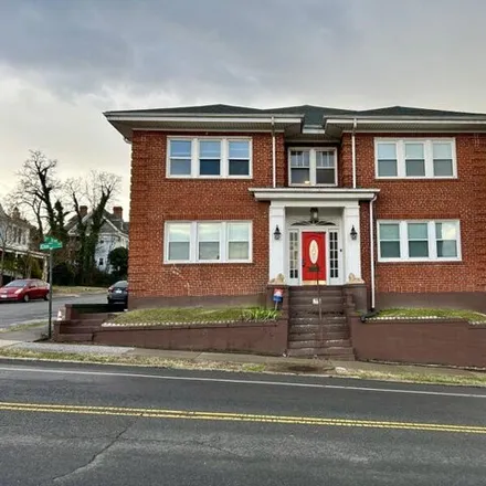 Rent this 1 bed apartment on 809 2nd Street Southwest in Roanoke, VA 24016