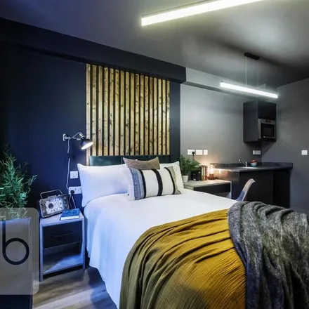 Rent this 1 bed room on 664 Pershore Road in Kings Heath, B29 7NR